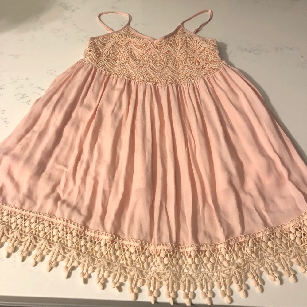 Pretty pink summer dress! Looks beautiful!